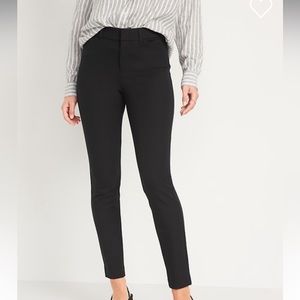 Old navy High rise pixie pants